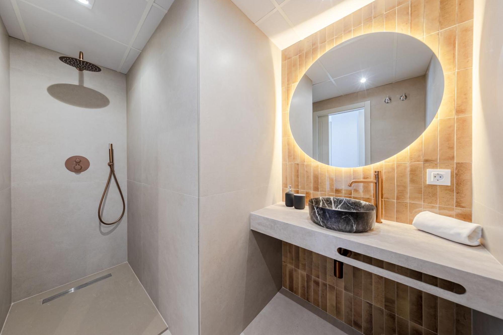 Isg Luxury By The Cathedral Appartement *